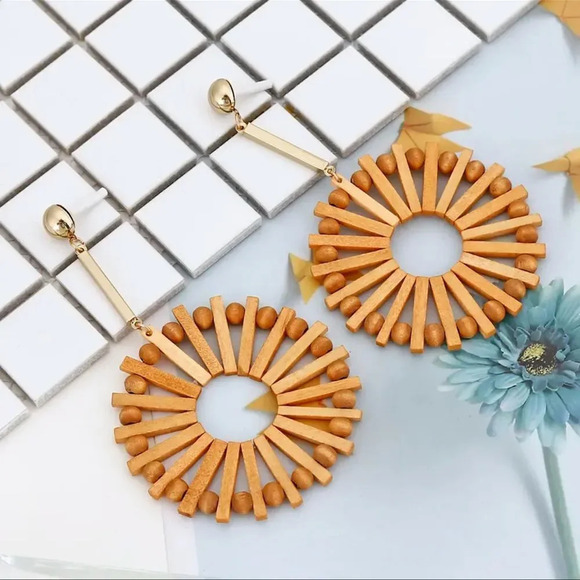Anthropologie Full Windmill Earrings - Picture 7 of 7